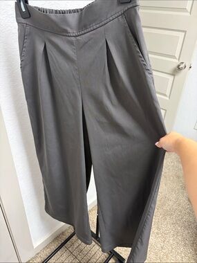 Max Studio Wide Leg Pants in Charcoal Gray